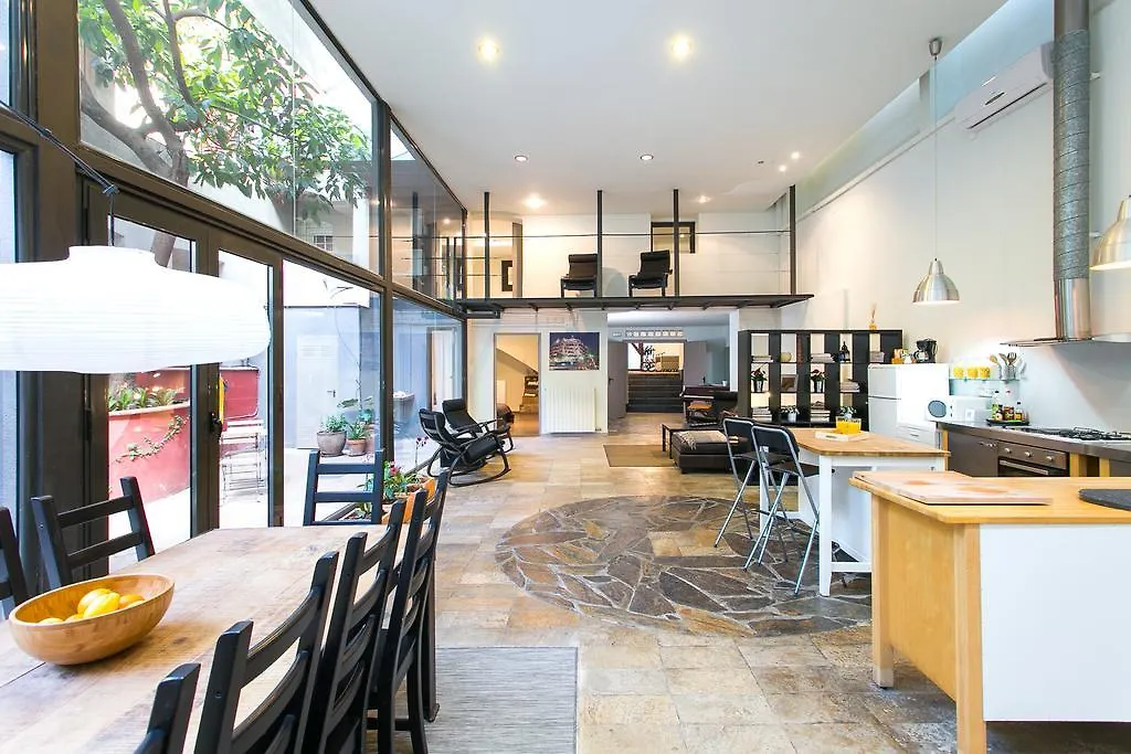 4 Rooms Barcelona Spain
